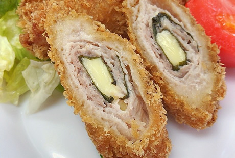 チーズと大葉のロールカツ